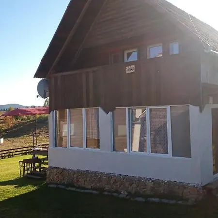 Feriehus Aproape De Cer